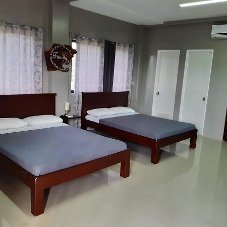 Reddoorz El Senor Jesus Apartelle Vigan Ilocos Hotel Luaran gambar