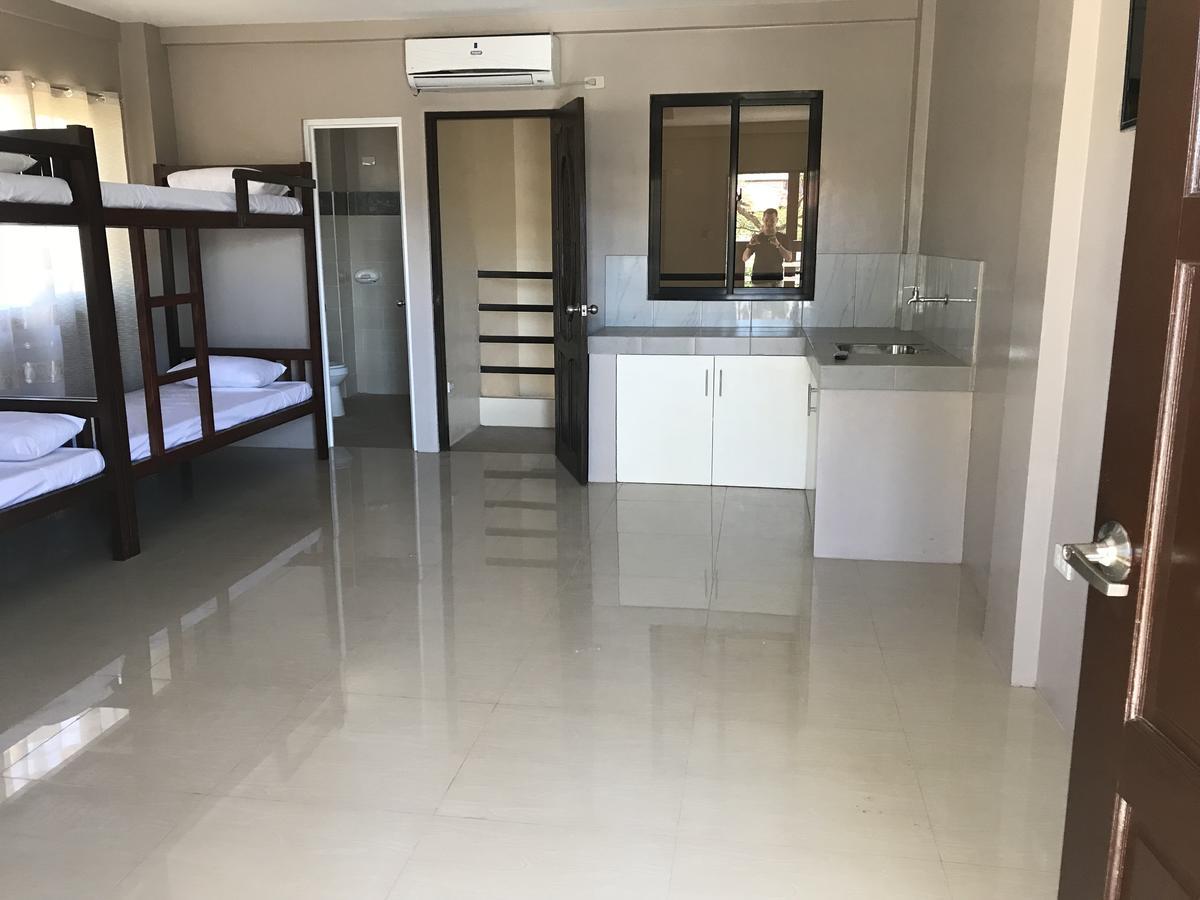 Reddoorz El Senor Jesus Apartelle Vigan Ilocos Hotel Luaran gambar