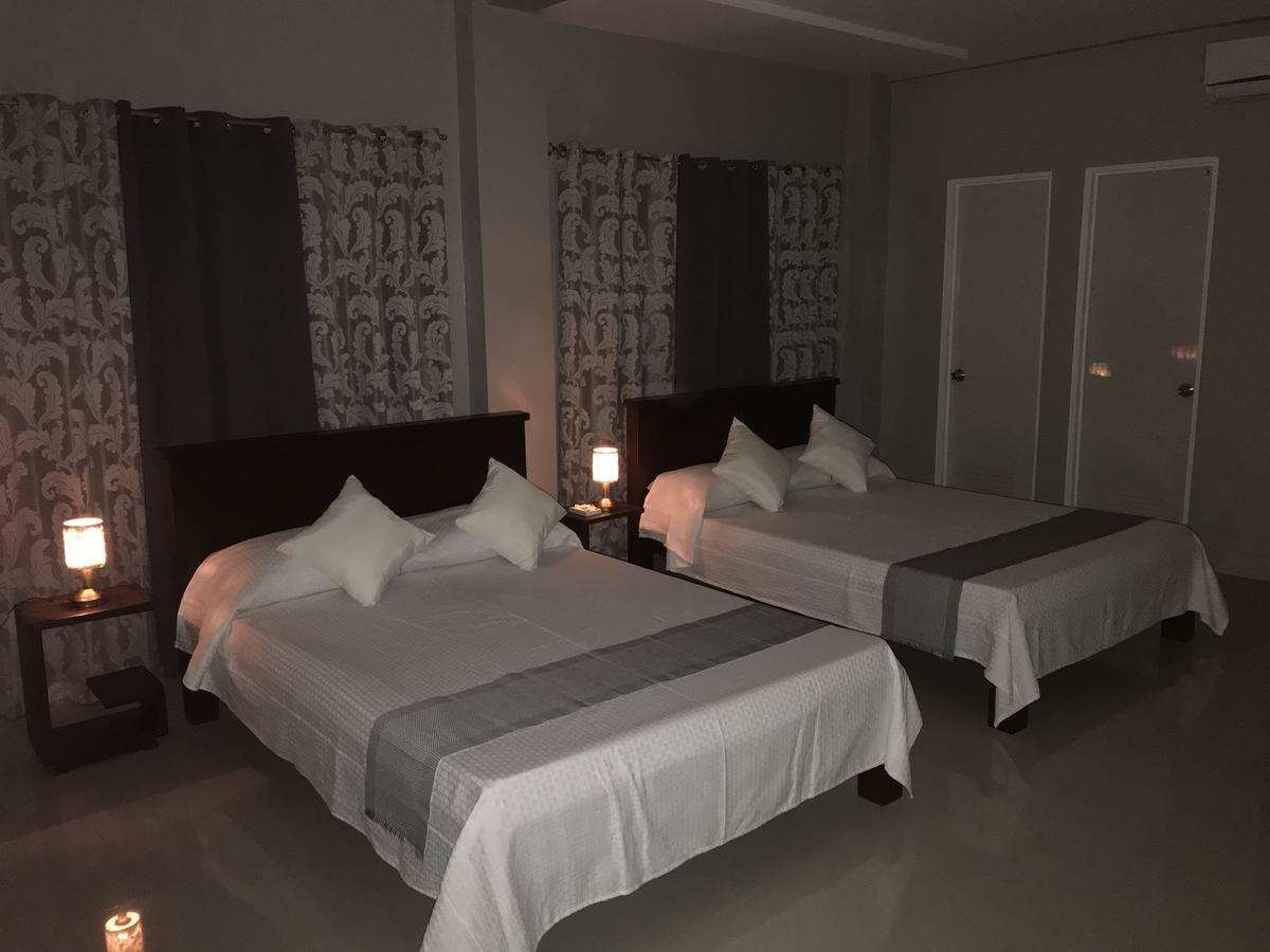 Reddoorz El Senor Jesus Apartelle Vigan Ilocos Hotel Luaran gambar