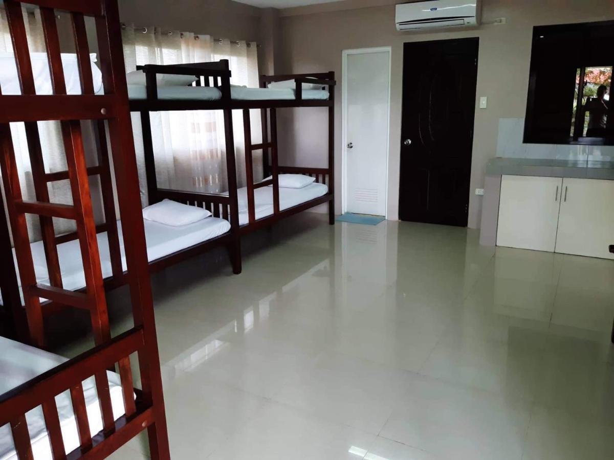 Reddoorz El Senor Jesus Apartelle Vigan Ilocos Hotel Luaran gambar